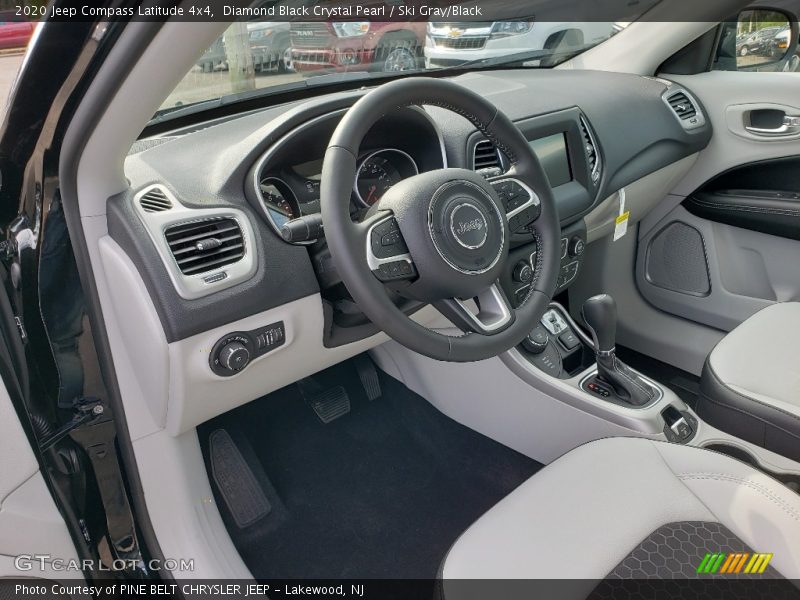 Diamond Black Crystal Pearl / Ski Gray/Black 2020 Jeep Compass Latitude 4x4
