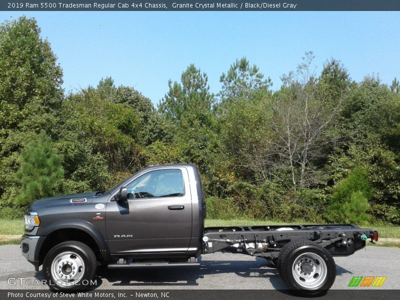 Granite Crystal Metallic / Black/Diesel Gray 2019 Ram 5500 Tradesman Regular Cab 4x4 Chassis