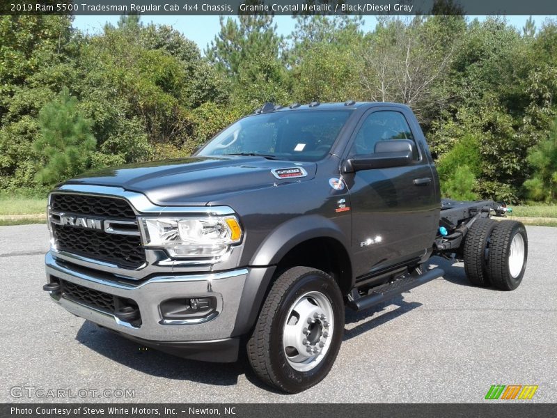 Granite Crystal Metallic / Black/Diesel Gray 2019 Ram 5500 Tradesman Regular Cab 4x4 Chassis