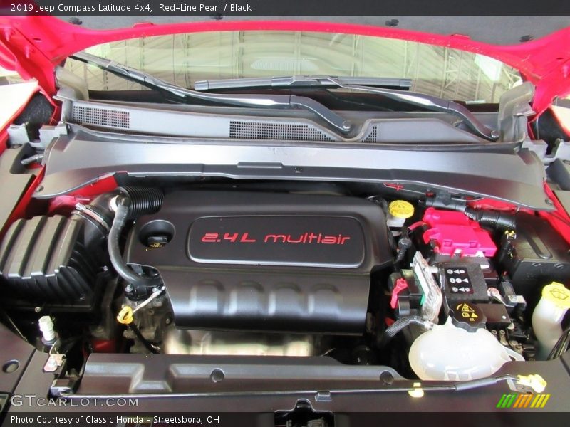 Red-Line Pearl / Black 2019 Jeep Compass Latitude 4x4