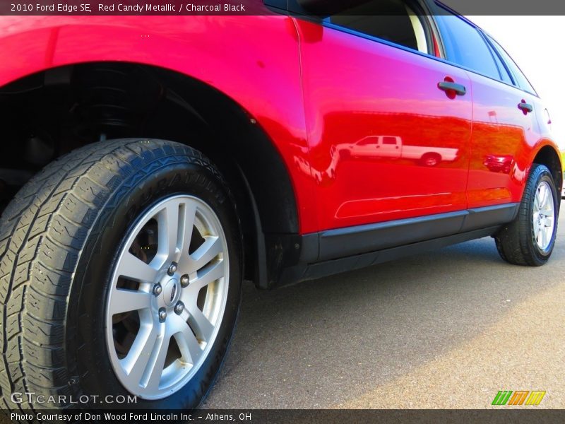 Red Candy Metallic / Charcoal Black 2010 Ford Edge SE