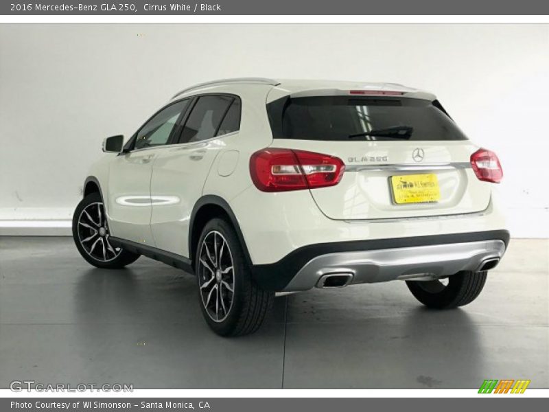 Cirrus White / Black 2016 Mercedes-Benz GLA 250