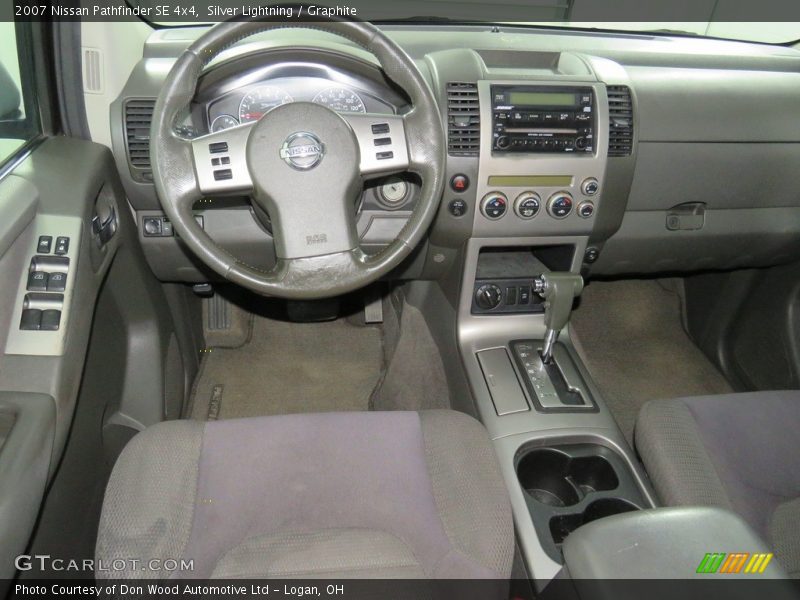 Silver Lightning / Graphite 2007 Nissan Pathfinder SE 4x4
