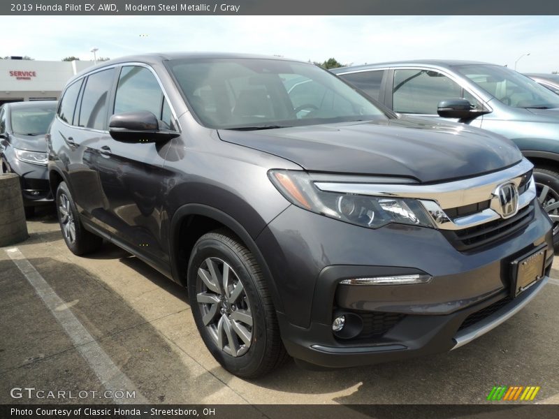 Modern Steel Metallic / Gray 2019 Honda Pilot EX AWD