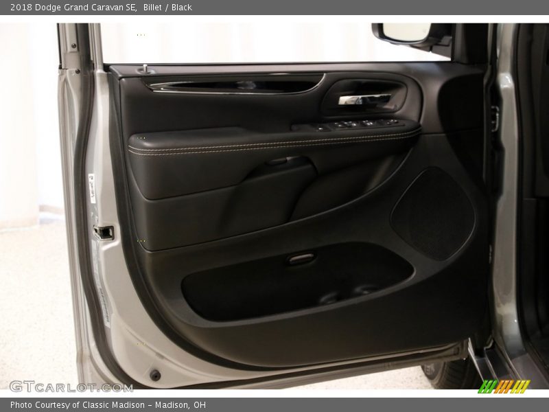 Billet / Black 2018 Dodge Grand Caravan SE