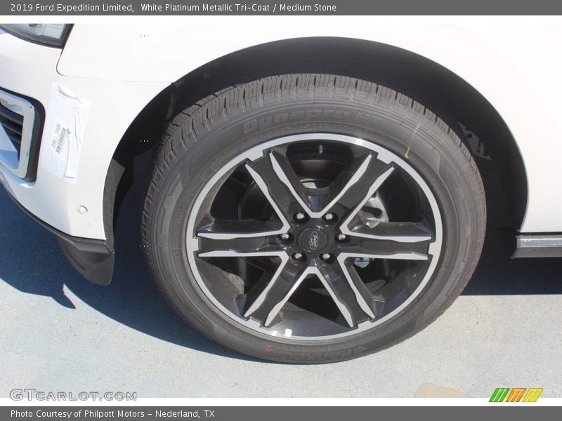 White Platinum Metallic Tri-Coat / Medium Stone 2019 Ford Expedition Limited