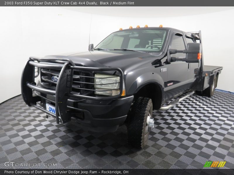 Black / Medium Flint 2003 Ford F350 Super Duty XLT Crew Cab 4x4 Dually