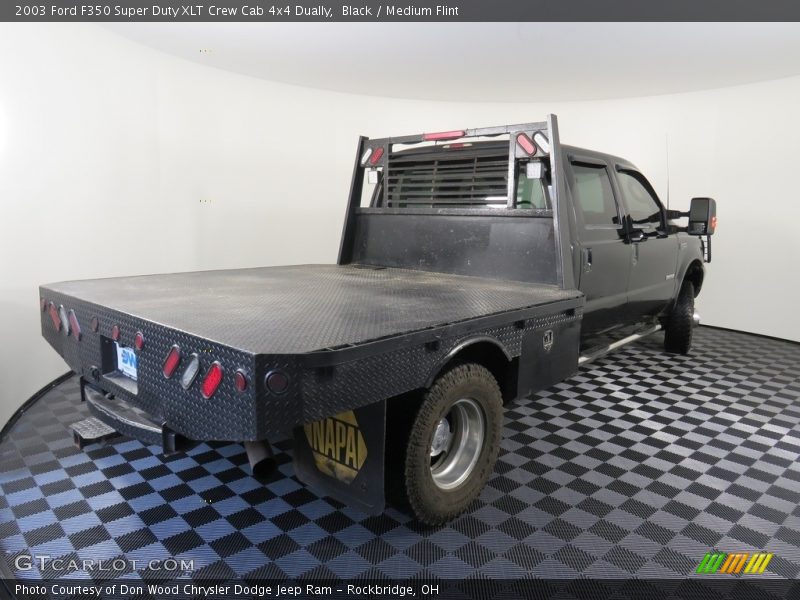 Black / Medium Flint 2003 Ford F350 Super Duty XLT Crew Cab 4x4 Dually