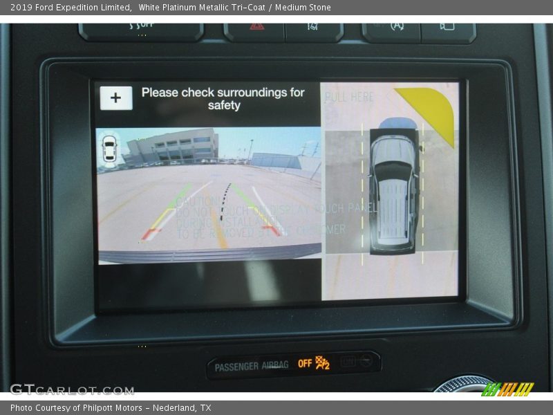 White Platinum Metallic Tri-Coat / Medium Stone 2019 Ford Expedition Limited