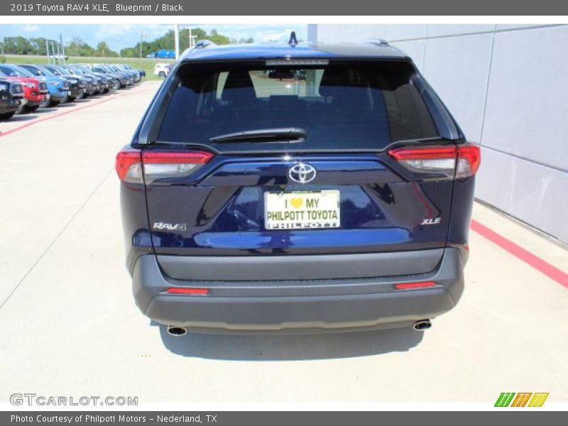 Blueprint / Black 2019 Toyota RAV4 XLE