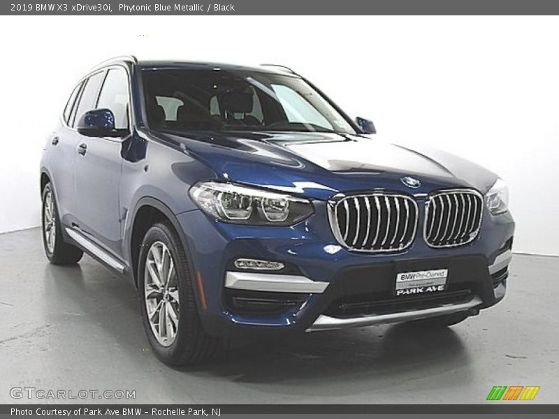 Phytonic Blue Metallic / Black 2019 BMW X3 xDrive30i