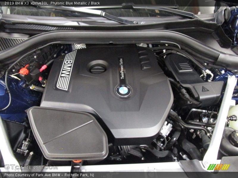Phytonic Blue Metallic / Black 2019 BMW X3 xDrive30i