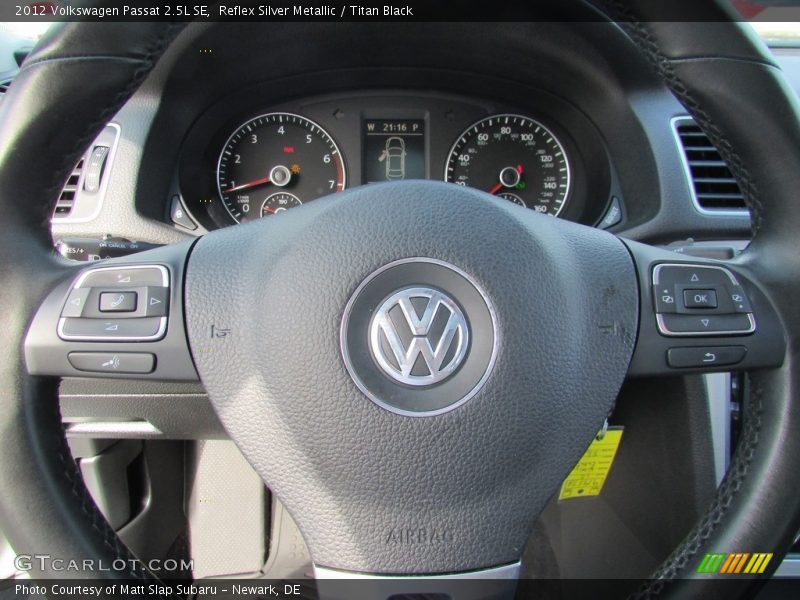 Reflex Silver Metallic / Titan Black 2012 Volkswagen Passat 2.5L SE