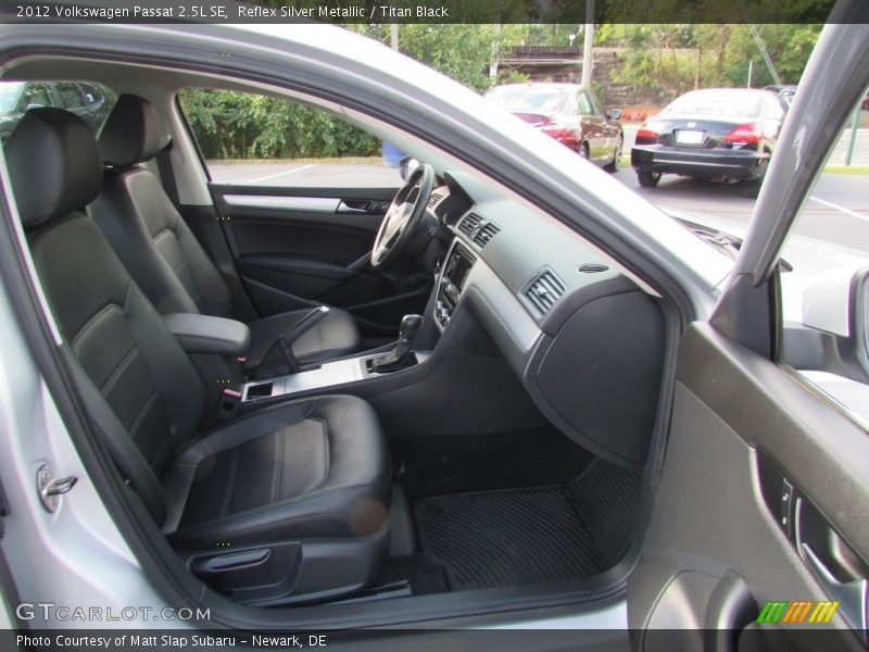 Reflex Silver Metallic / Titan Black 2012 Volkswagen Passat 2.5L SE
