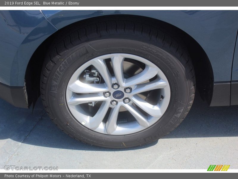 Blue Metallic / Ebony 2019 Ford Edge SEL