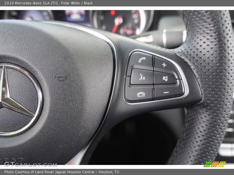 Polar White / Black 2019 Mercedes-Benz GLA 250
