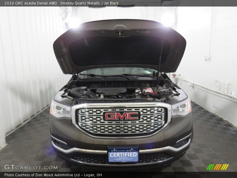 Smokey Quartz Metallic / Jet Black 2019 GMC Acadia Denali AWD