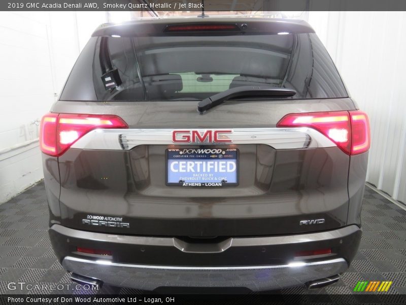 Smokey Quartz Metallic / Jet Black 2019 GMC Acadia Denali AWD