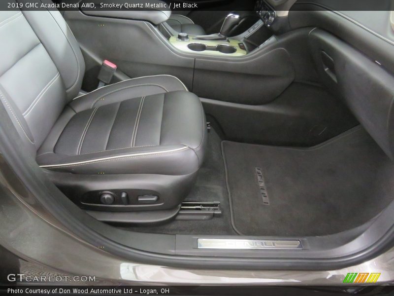 Smokey Quartz Metallic / Jet Black 2019 GMC Acadia Denali AWD