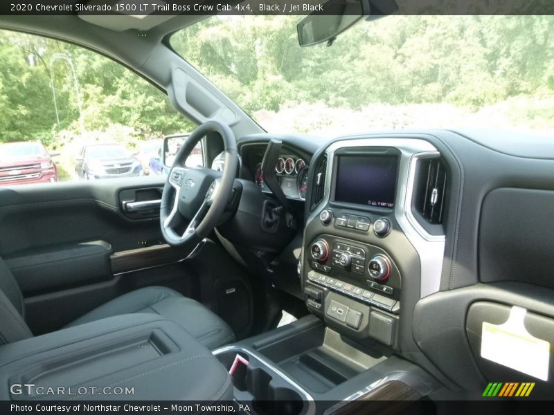 Black / Jet Black 2020 Chevrolet Silverado 1500 LT Trail Boss Crew Cab 4x4