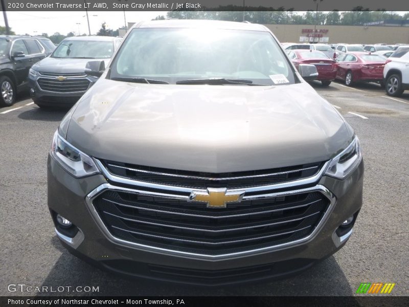 Stone Gray Metallic / Jet Black 2020 Chevrolet Traverse LT AWD