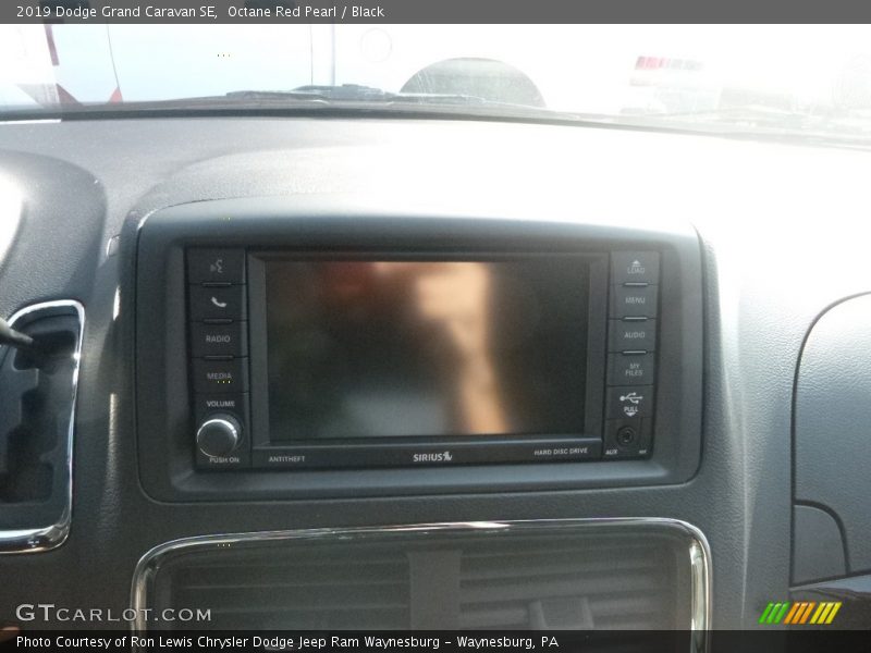 Octane Red Pearl / Black 2019 Dodge Grand Caravan SE