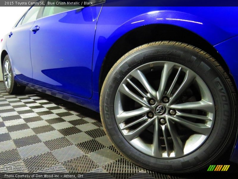 Blue Crush Metallic / Black 2015 Toyota Camry SE