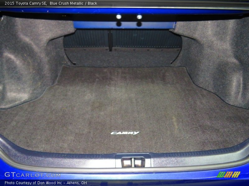 Blue Crush Metallic / Black 2015 Toyota Camry SE