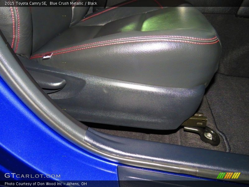 Blue Crush Metallic / Black 2015 Toyota Camry SE