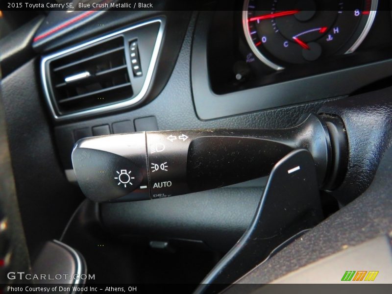 Blue Crush Metallic / Black 2015 Toyota Camry SE
