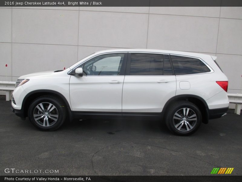 Bright White / Black 2016 Jeep Cherokee Latitude 4x4