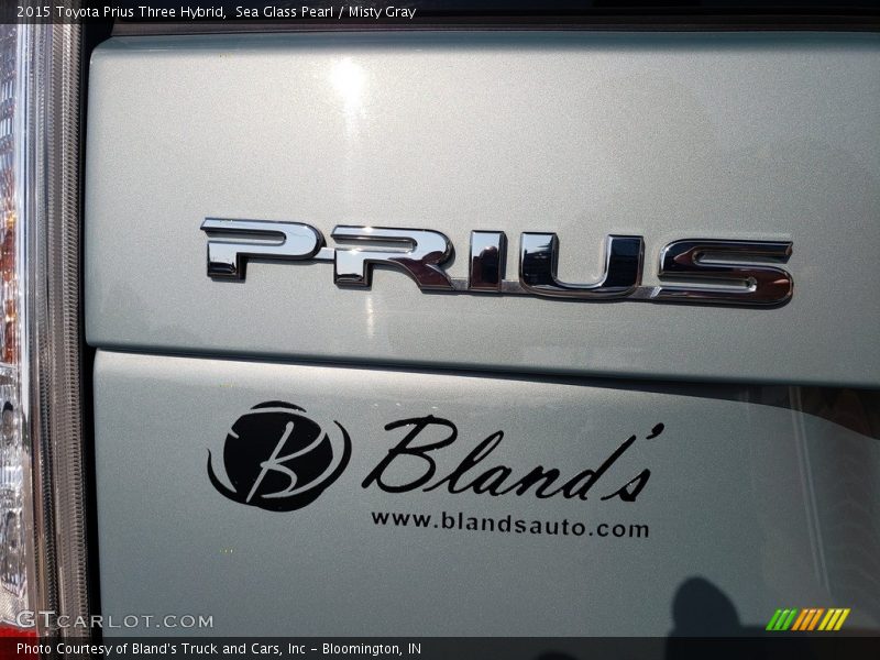 Sea Glass Pearl / Misty Gray 2015 Toyota Prius Three Hybrid