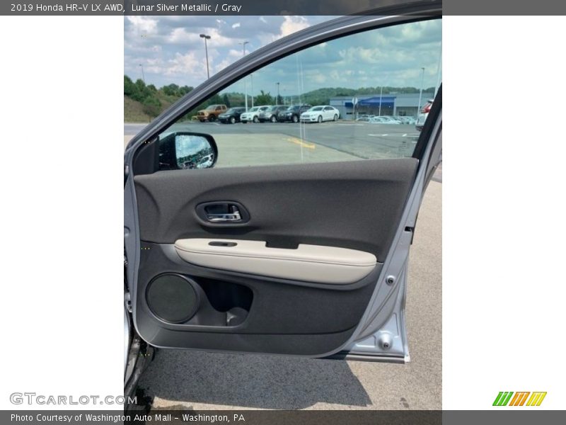 Lunar Silver Metallic / Gray 2019 Honda HR-V LX AWD