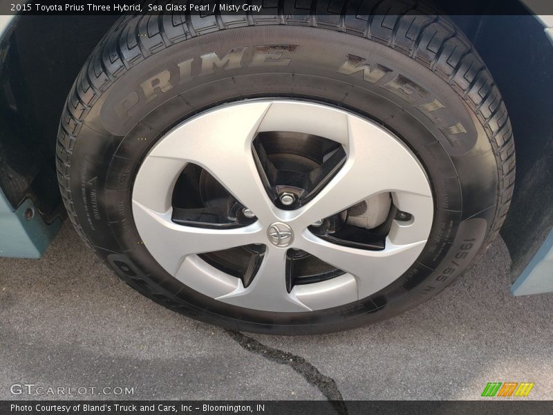 Sea Glass Pearl / Misty Gray 2015 Toyota Prius Three Hybrid