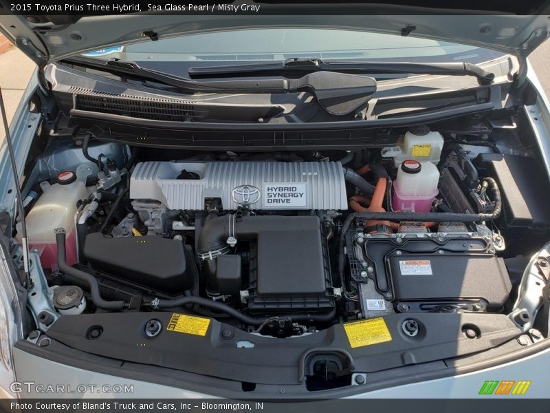 Sea Glass Pearl / Misty Gray 2015 Toyota Prius Three Hybrid