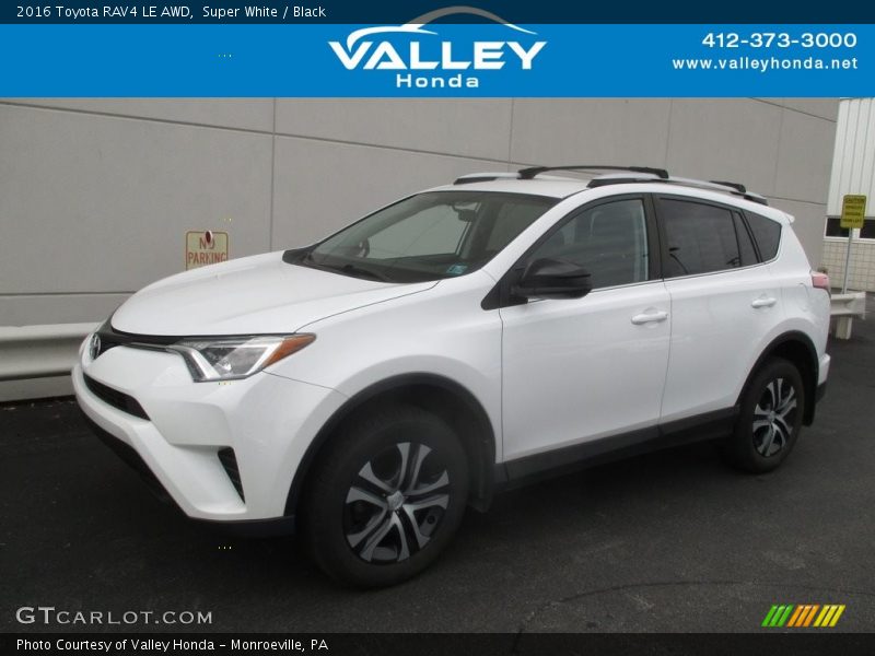 Super White / Black 2016 Toyota RAV4 LE AWD