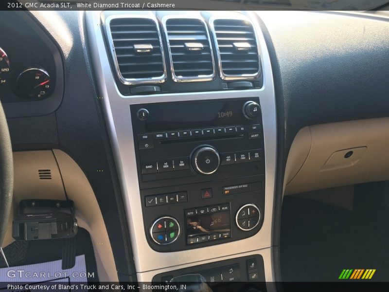 White Diamond Tricoat / Cashmere 2012 GMC Acadia SLT
