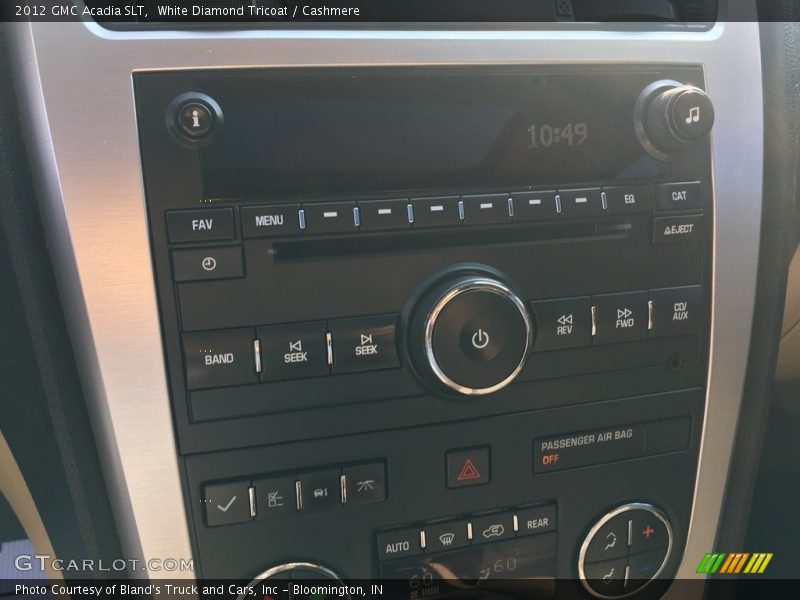 White Diamond Tricoat / Cashmere 2012 GMC Acadia SLT