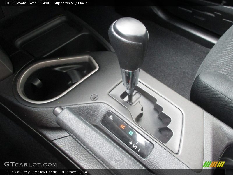 Super White / Black 2016 Toyota RAV4 LE AWD