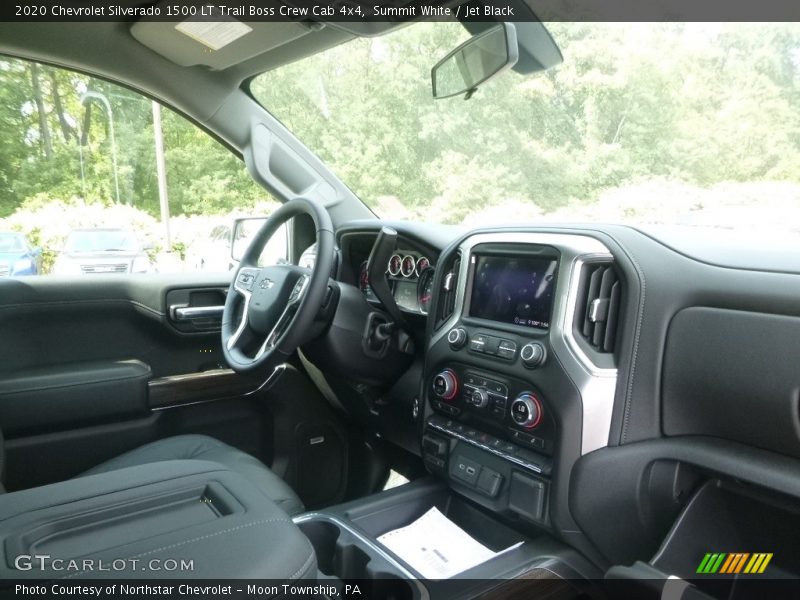 Dashboard of 2020 Silverado 1500 LT Trail Boss Crew Cab 4x4