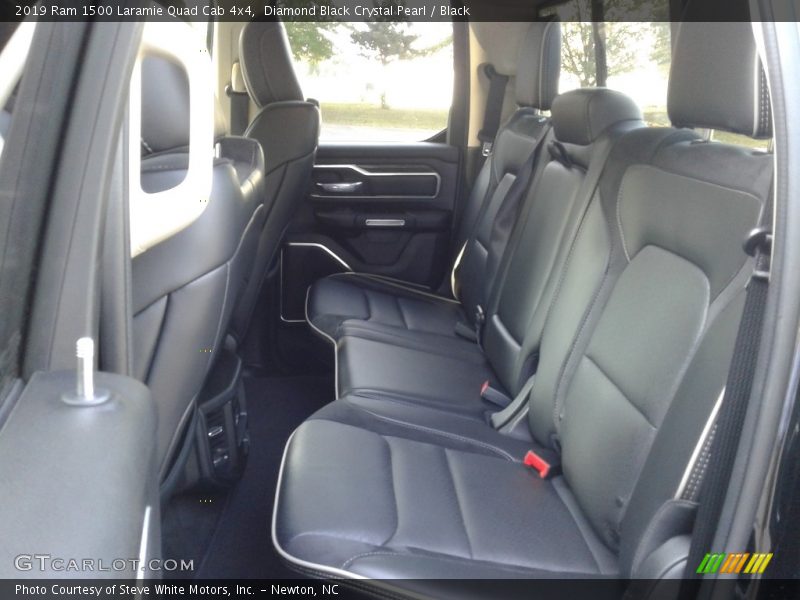 Diamond Black Crystal Pearl / Black 2019 Ram 1500 Laramie Quad Cab 4x4