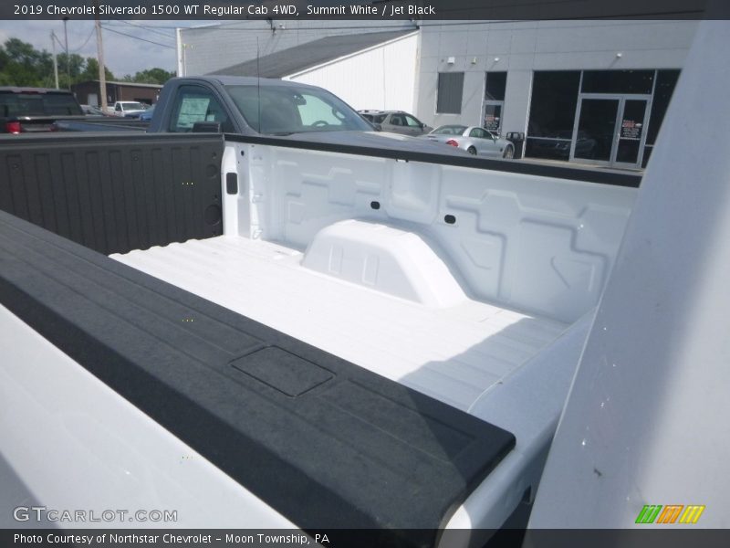 Summit White / Jet Black 2019 Chevrolet Silverado 1500 WT Regular Cab 4WD
