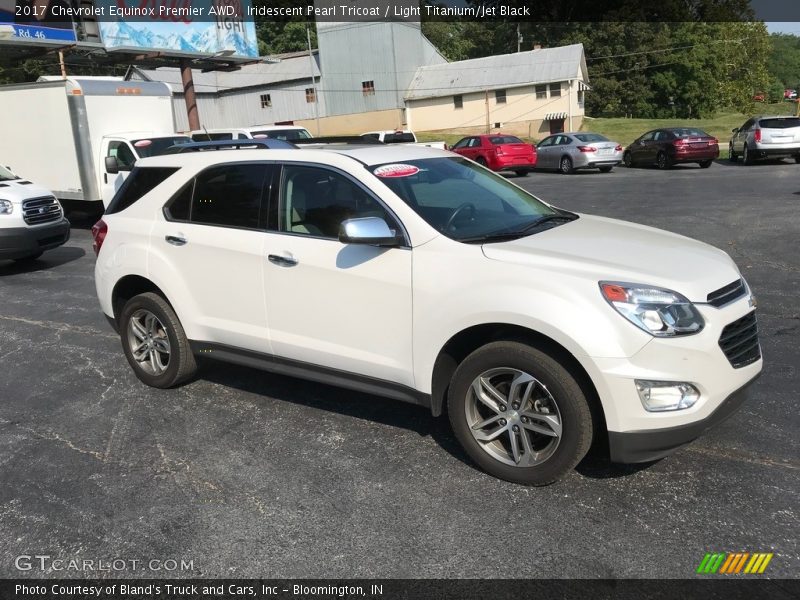 Iridescent Pearl Tricoat / Light Titanium/Jet Black 2017 Chevrolet Equinox Premier AWD