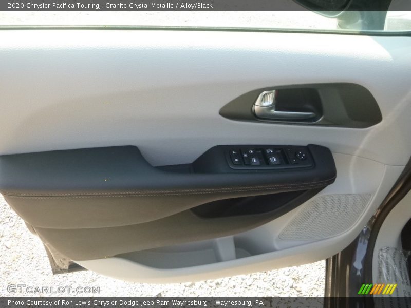 Granite Crystal Metallic / Alloy/Black 2020 Chrysler Pacifica Touring