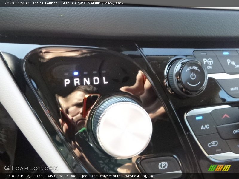 Granite Crystal Metallic / Alloy/Black 2020 Chrysler Pacifica Touring