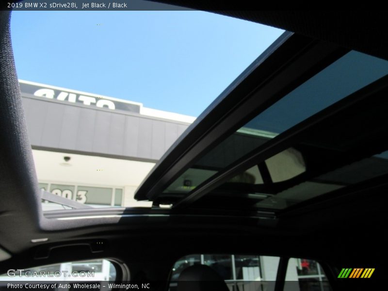 Jet Black / Black 2019 BMW X2 sDrive28i