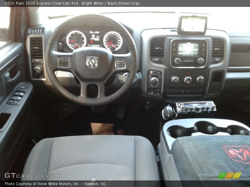 Bright White / Black/Diesel Gray 2015 Ram 1500 Express Crew Cab 4x4