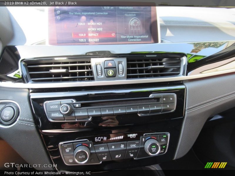 Jet Black / Black 2019 BMW X2 sDrive28i