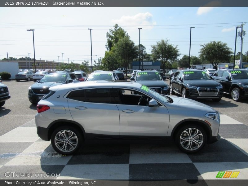 Glacier Silver Metallic / Black 2019 BMW X2 sDrive28i