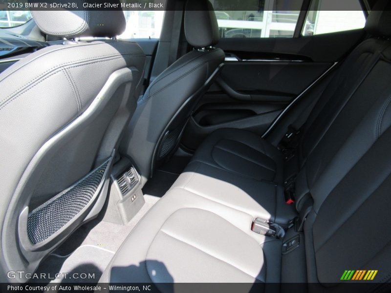 Glacier Silver Metallic / Black 2019 BMW X2 sDrive28i